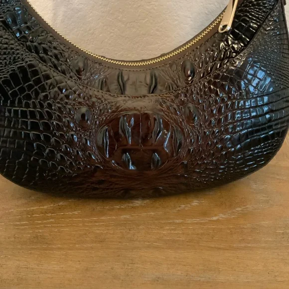 Brahmin Small Bekka & Ady Wallet w/ double eye placement - Picture 3 of 8